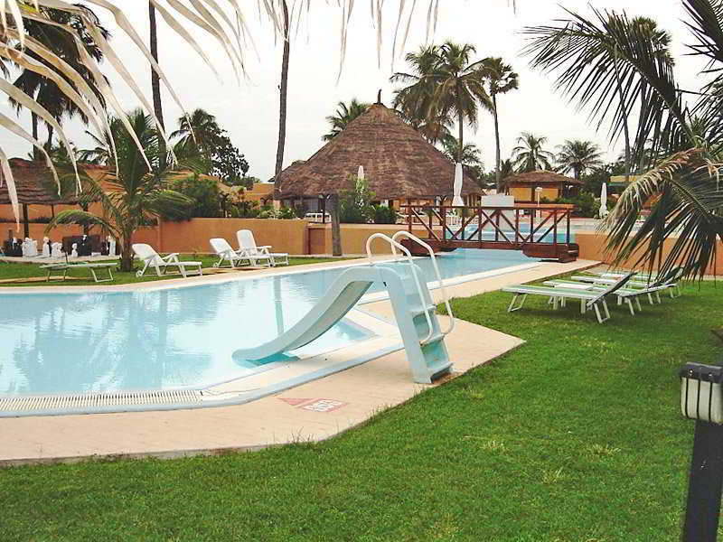 Sunbeach Hotel & Resort Bakau Exterior foto