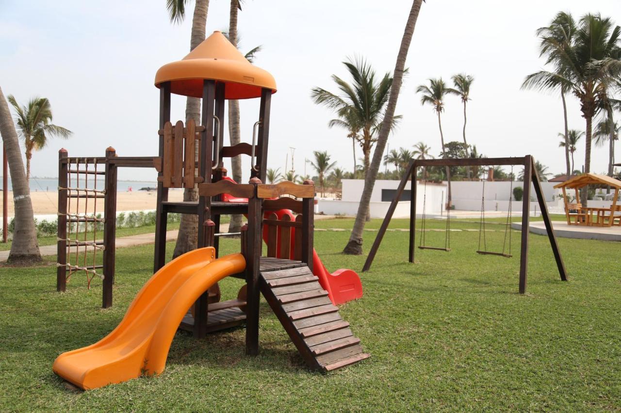 Sunbeach Hotel & Resort Bakau Exterior foto