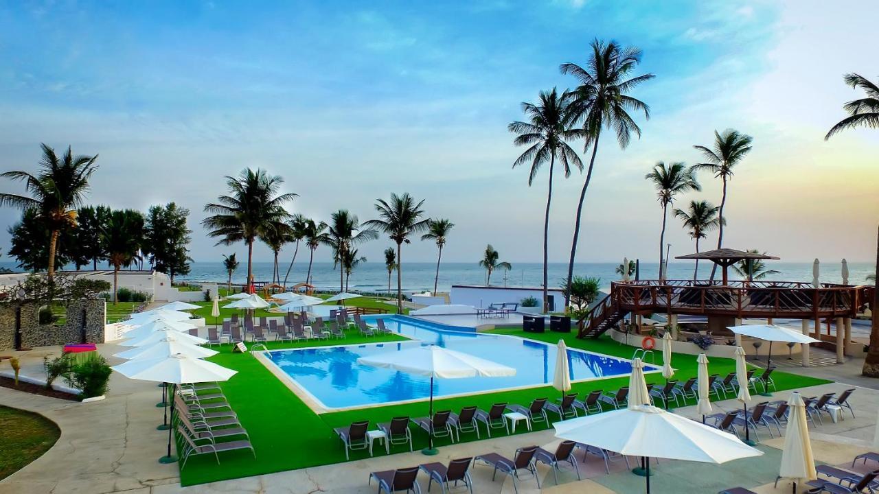 Sunbeach Hotel & Resort Bakau Exterior foto